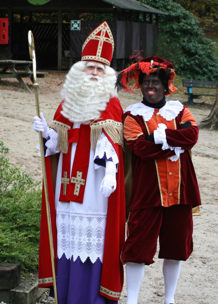 Zwarte Piet saam met Sinterklaas, Wikipedia