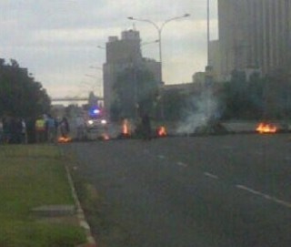 Betogers in Randfontein. Foto: @Lybirith / Twitter 