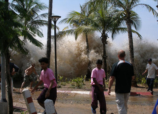 Die tsunami in 2004 Foto: Wikimedia Commons