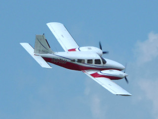 'n Piper PA 34-vliegtuig