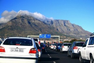 Argieffoto van verkeer in Kaapstad Foto: Cape Town Daily Photo