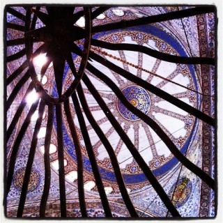 Die asemrowende interieur van die Blou Moskee Foto: Marianne Styan