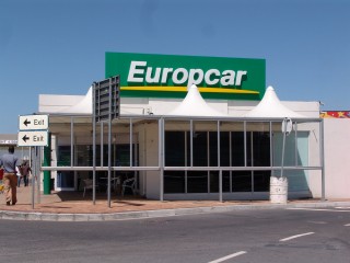 Argieffoto ter illustrasie van die Europcar-tak by Kaapstad se Internasionale Lughawe (Foto: southafrica.to)