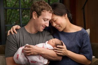 Mark Zuckerberg en sy vrou Priscilla Chan en hul dogtertjie Max