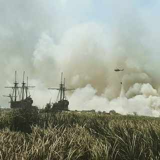 Die brand wat naby Cape Town Film Studios gewoed het Foto: drinksfeed.com (Foto verskaf aan Maroela Media)