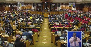 Skermskoot van die regstreekse uitsending tydens pres. Jacob Zuma se staatsrede op 11 Februarie 2016