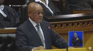 President Jacob Zuma reageer op 18 Februarie 2016 op die debat ná sy staatsrede (Skermskoot uit die regstreekse video)