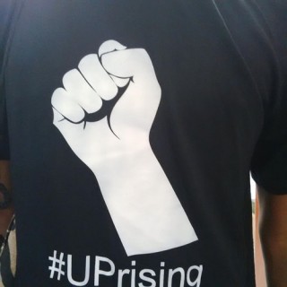 Een van die lede van die #UPrising-beweging. Foto: ANA