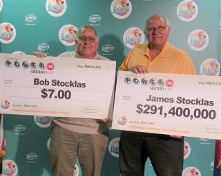 Bob en James Stocklas (Foto: Florida Lottery, Facebook)