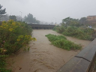 Vloedwater in Durban, KwaZulu-Natal (Julie 2016). Foto: SAPD