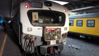 Blomme op die trein wat Piet Botha bestuur het. Foto: Melanie Rautenbach