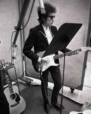 Bob Dylan in vroeër jare (Foto: Facebook)