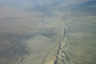 'n Lugfoto van die San Andreas-verskuiwingsvlak. Foto: Wikipedia 