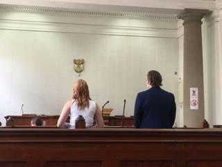 Henri van Breda en Daniella Janse van Rensburg in die hof (12 Oktober 2016)  Foto: Maroela Media 