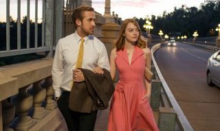 Ryan Gosling en Emma Stone in La La Land (Foto: Xifinity.com)