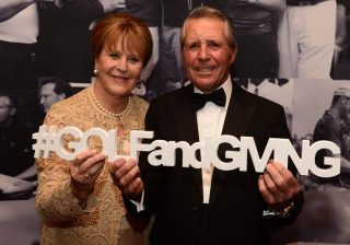 Gary Player en sy vrou, Vivienne,  het na 60 jaar hul troubeloftes hernu (Foto: Verskaf)