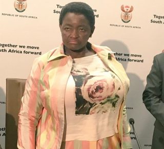 Bathabile Dlamini, minister van maatskaplike ontwikkeling, Dinsdag (10 Januarie 2017) tydens 'n mediakonferensie in Pretoria. Foto: ANA