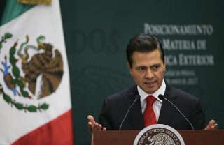 Enrique Pena Nieto, president van Mexico (23 Januarie 2017) Foto: AP Photo/Marco Ugarte