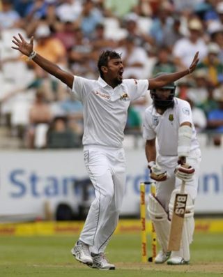 Sri Lanka se Suranga Lakmal. Foto: AP Photo/Schalk van Zuydam