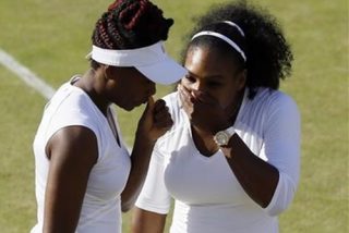 Venus en Serena Williams. Foto: AP Photo/Kirsty Wigglesworth