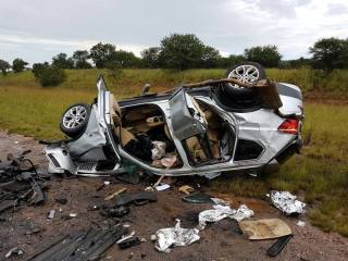 Foto van die ongeluk naby Ysterberg buite Polokwane in Limpopo op 4 Maart 2017 (Foto: Gordon Horn; verskaf aan Maroela Media)