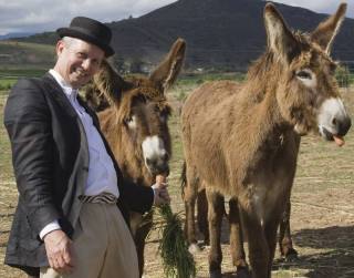 Die sanger David Kramer is 'n beskermheer van die Eseltjiesrus Donkey Sanctuary. (Foto: Verskaf)